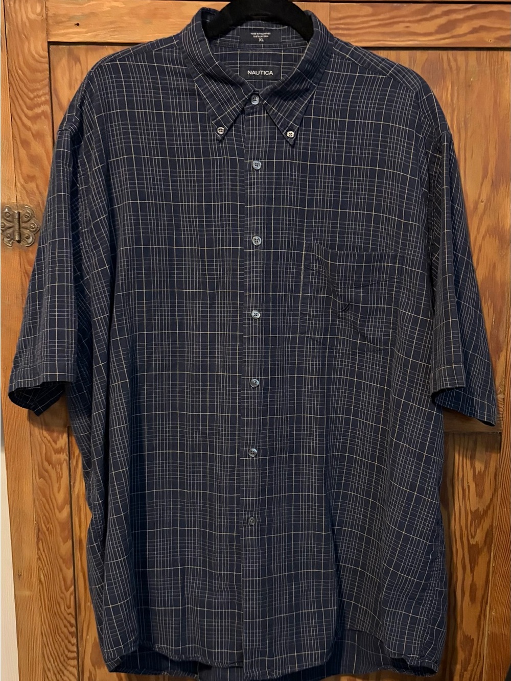 Nautica Men's Black/White Short-Sleeve Button-Down Shirt Size XL. EUC.